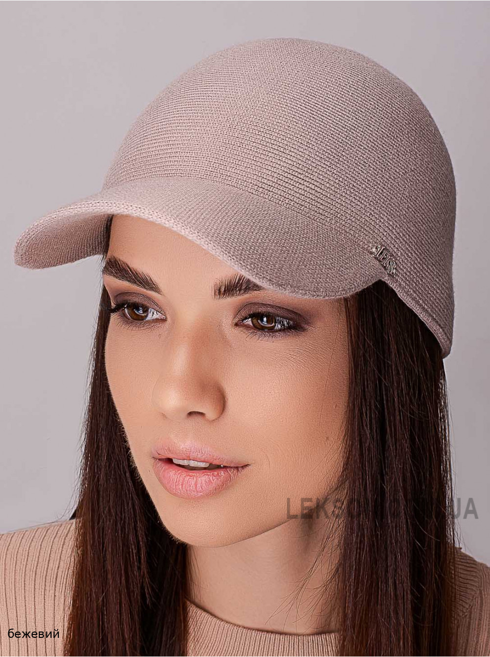 Жіноча бейсболка Карі