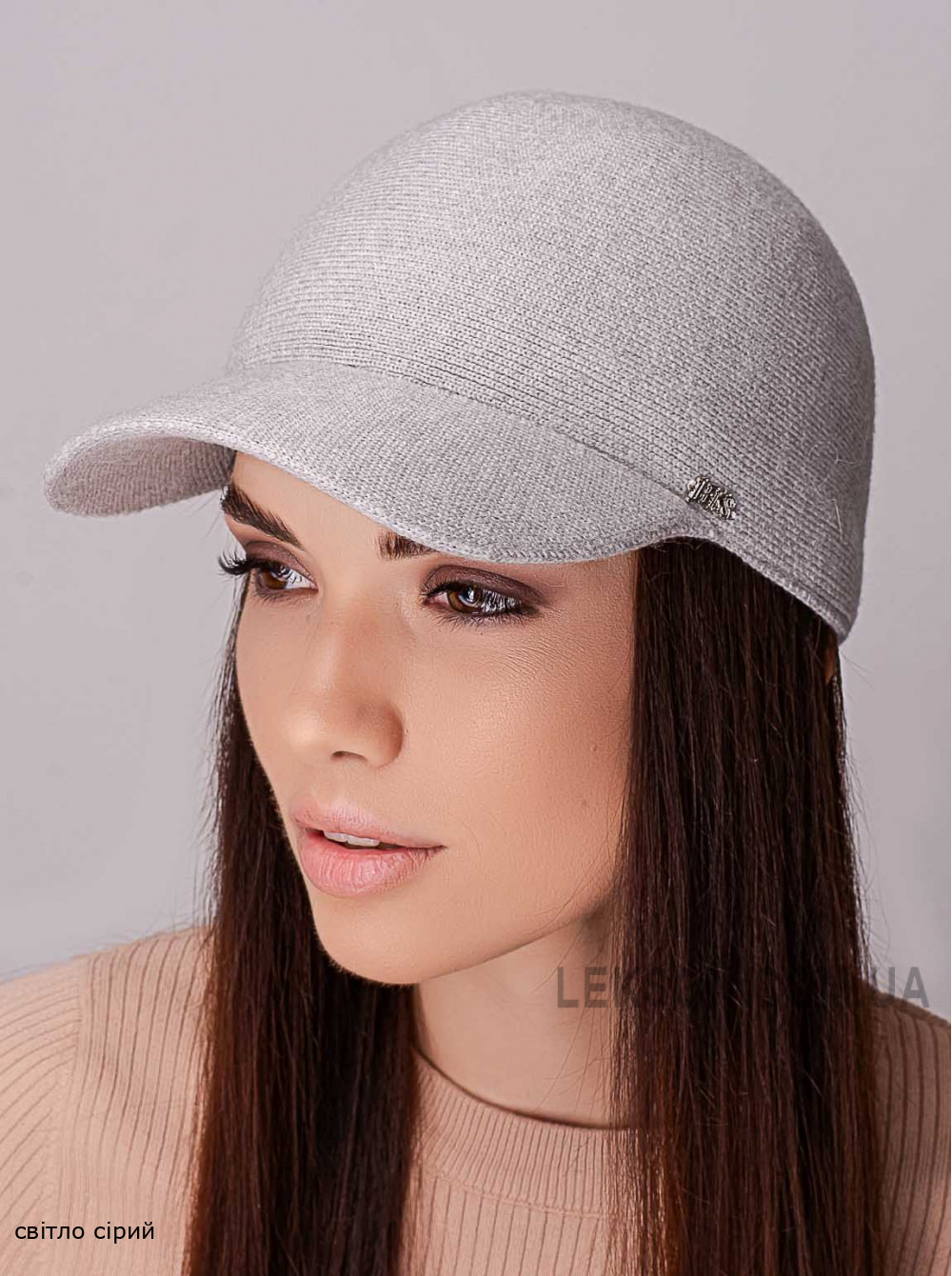 Жіноча бейсболка Карі