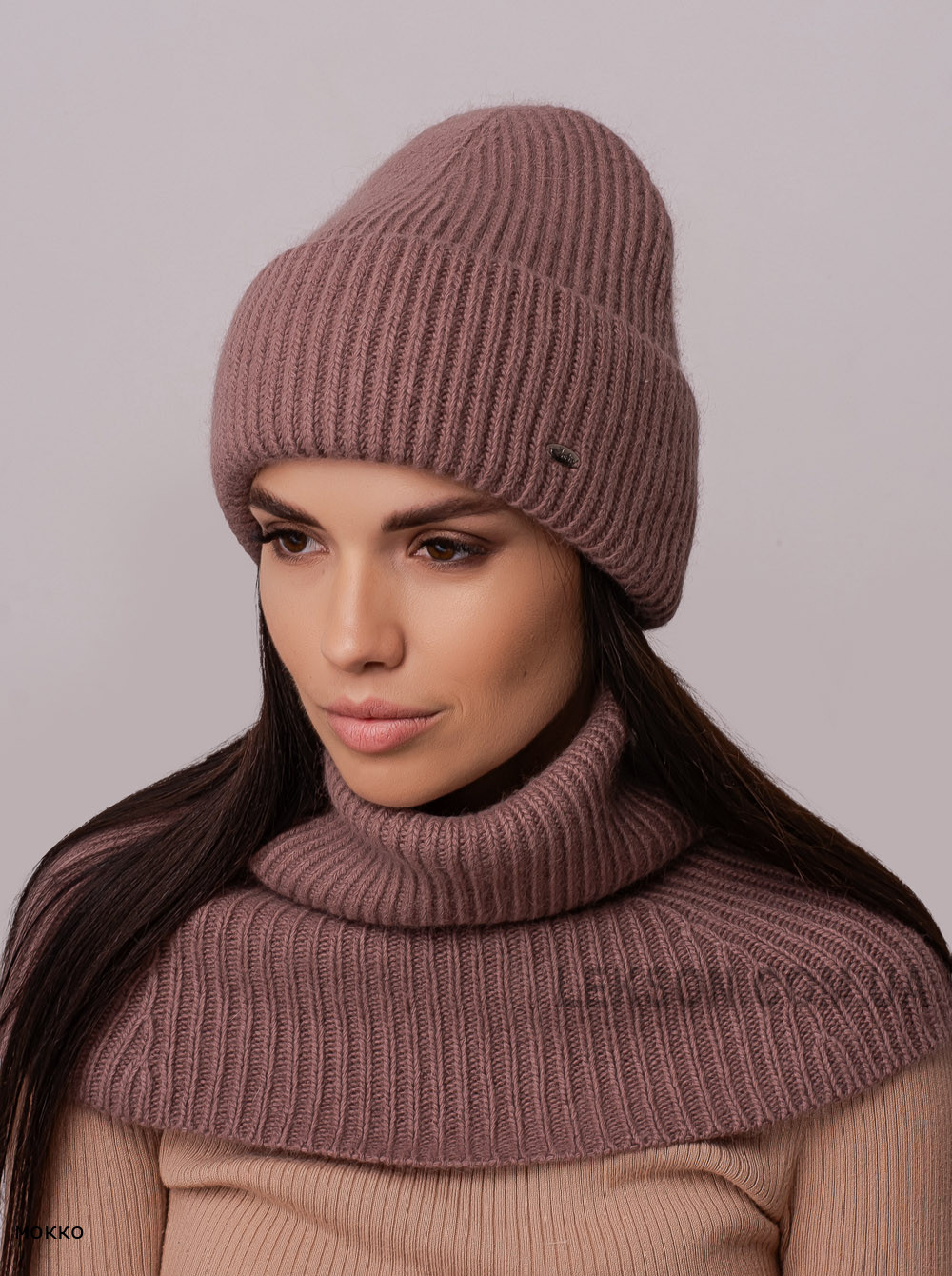 Жіночий комплект Шеллi