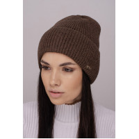 Женская шапка с отворотом "Бугатти"